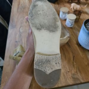 off white desert ore on feet